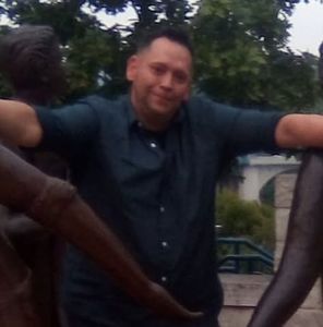 Meet your Posher, Bobby